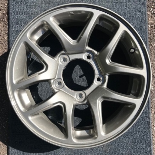 美品 ジムニー JB64 XC純正アルミホイール 16インチ 5.5J PCD139.7 ４本セット