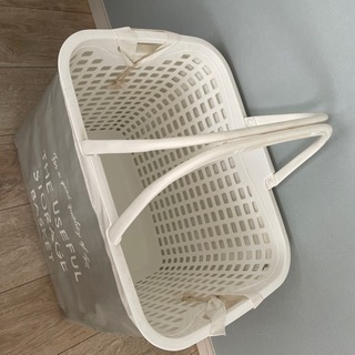 (大) ランドリーバスケットの画像