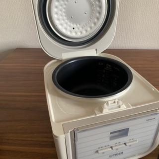 取引中　一人暮らし用　3合炊き　取りに来てくれる方の画像