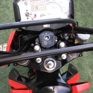 ズーマーX  １１０　１６万５千円　値下げ　登録車　持ち帰れます　原付バイク下取り可ですの画像