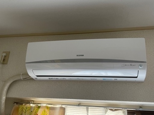 【引取日指定・取外し可能な方限定】エアコン アイリスオーヤマ製 10畳用（2.8kW）
