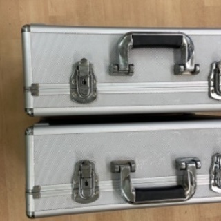 アルミケース2個セットの画像