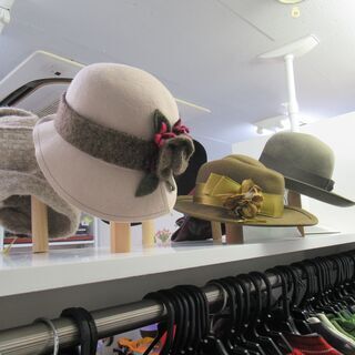 受託販売専門のリサイクルショップ　MOTTAINAI　帽子　多数取り揃えの画像