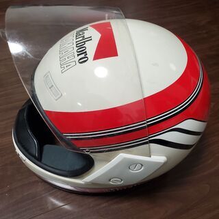 ヘルメットの画像
