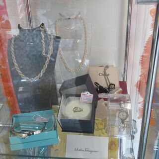 受託販売専門のリサイクルショップ　MOTTAINAI　アクセサリー　多数取り揃えの画像