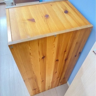 TROFAST トロファスト　収納ボックス付きの画像