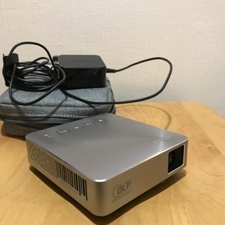 【特価】小型プロジェクター　ASUS S1 