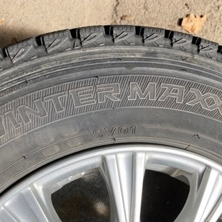 軽トラ用、アルミホイール付スタッドレスタイヤの画像