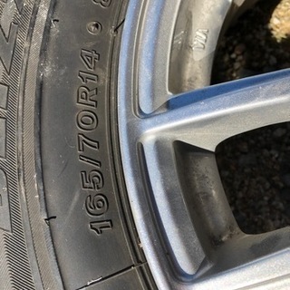 【値下げしました】スタッドレスタイヤ　ホイール４本セットの画像