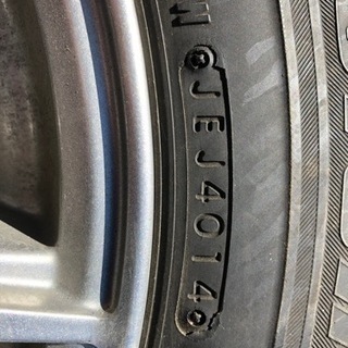 【値下げしました】スタッドレスタイヤ　ホイール４本セットの画像