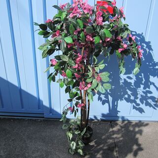 フェイクグリーン　観葉植物　造花　H1200ｍｍ程度