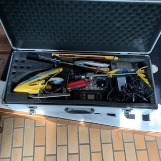 値下げ　中古　電動ヘリコプター　ラジコンの画像