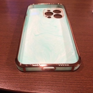 iPhone13pro ケースの画像