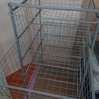 イケアの収納ラックの画像