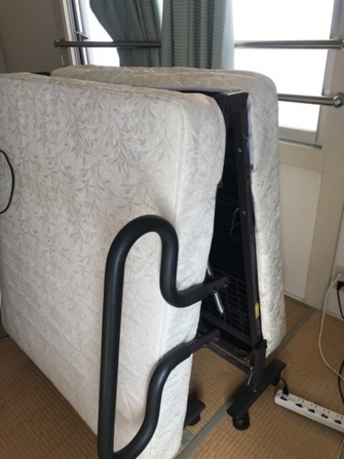 最終処分価格　YAMAZEN  電動リクライニングベッド　ELB-7(S)J  2014年購入  20代女性が使用品