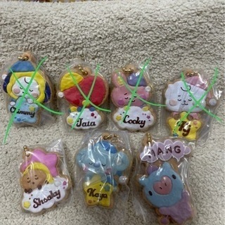 本日発売　BT21 クッキーチャーム　※いくつか商談中の画像