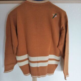 ゴルフウェア　セーターの画像