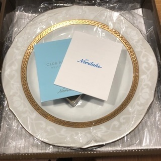 Noritake   ゴールド&プラチナ皿2枚セットの画像