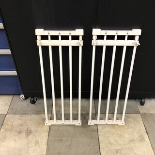 突っ張り棚　２個　23cm×50cm～100cm