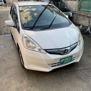 車検2年付　フィットハイブリッド　ナビ、フルセグTV、Bluet...