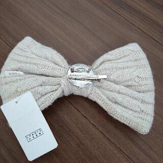 LOWRYS FARM
　ニットリボンクリップ　コサージュ　ヘアーアクセサリー　髪飾りの画像