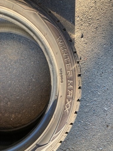 スタッドレスタイヤ　215/50R17 4本