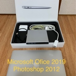 Apple MacBook AIR 11.6インチ　2015モデル