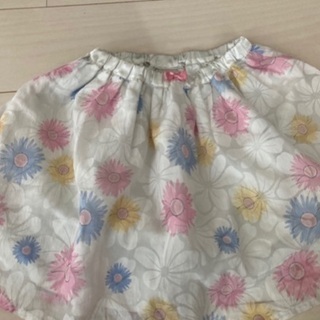 花柄スカート
