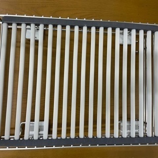 【店頭10％OFF】アイリスオーヤマ　ファンヒーター　吹出し口ガード　　リサイクルショップ宮崎屋住吉店　23.12.11ｋの画像