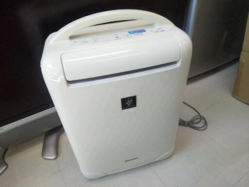 ★値下げしました★SHARPプラズマクラスター除湿機 CV-C100-W