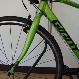 GIANT　エスケープ　ドロップ　アルミロードバイク　2021年の画像