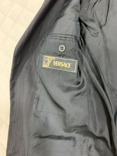 ヴェルサーチ　スーツ　（175cm男性用）