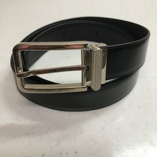 未使用 ダンヒルのベルト 新品同様