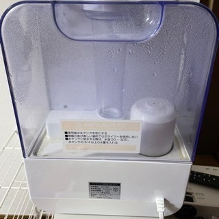 リモコン付きハイブリッド加湿器の画像