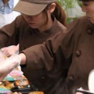練馬◆宅配弁当の盛り付け＆デリバリー◆食事付き！古民家が丸ごとダイニング「居空間」(イクウカン)◆ 時給1,072円～元気次第♪🌷シフト応相談♪未経験者大歓迎！年齢/性別不問の画像