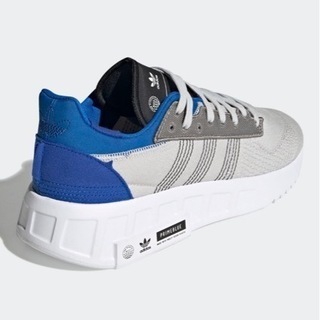 【新品未使用】adidas originals スニーカー27.5cmの画像
