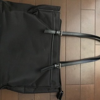 A4サイズのバッグの画像