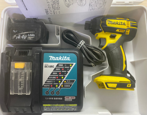 中古 マキタ　TD138 14V 充電式 インパクトドライバ　セット