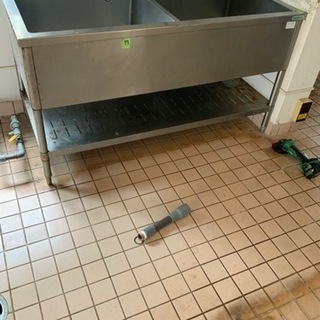 業務用シンクの画像