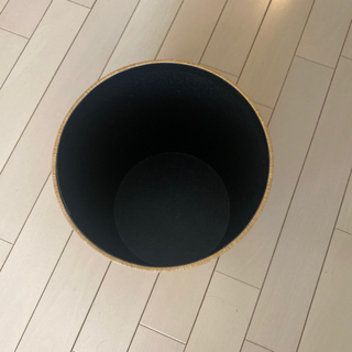 【お譲りします】木目のゴミ箱の画像