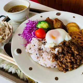 12月【赤穂自宅サロンで】カラーセラピストになりましょう。12/3、15　★一日でカラーセラピーの資格が取れる！　TCカラーセラピスト講座 ★の画像