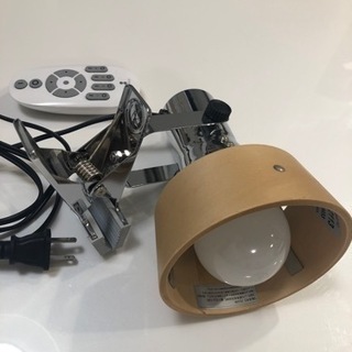 【打合せ中】2020年製クリップライト電球つきの画像