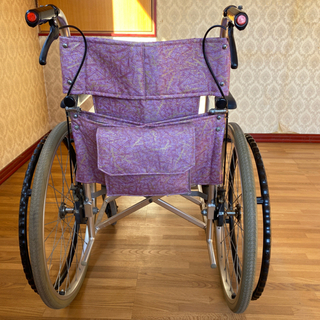 車椅子の画像