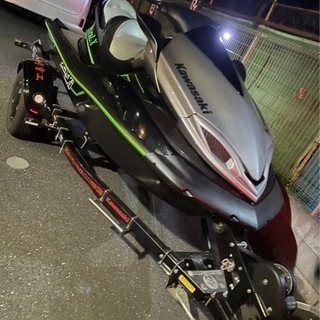 ウルトラLX ジェットスキーの画像