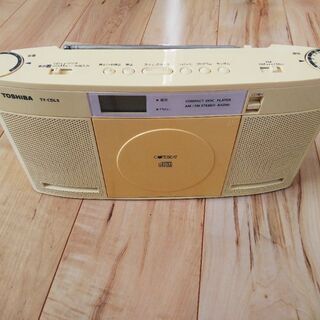 ラジオも聞けるCDプレイヤー あげます！