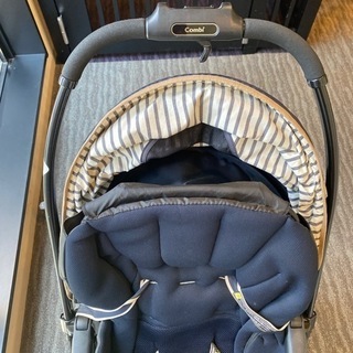 ベビーカー差し上げます combi の画像