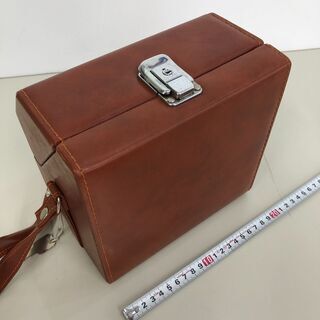 カメラケース 鍵付き 中古品の画像