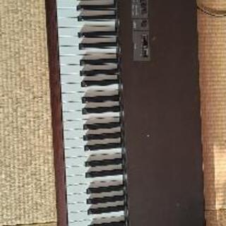 電子ピアノの画像