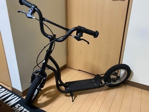 キックボード　キックスクーター　2回のみ使用