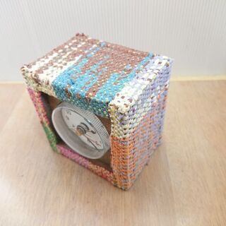 さをり織り 目覚まし時計の画像